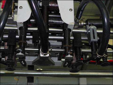 물결 모양 널 자동적인 플루트 Laminator 기계 100 장 /Min DF-1450S